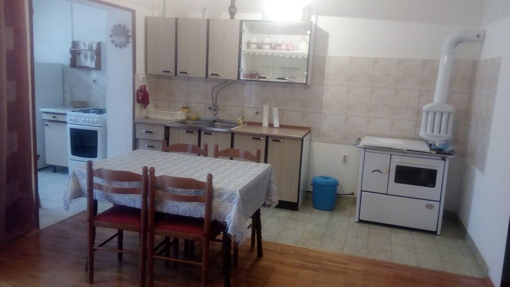 Guesthouse Filepi Senj  Bagian luar foto